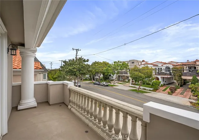 Homes for sale in Redondo Beach, CA | 217 S Irena Ave #A, Redondo Beach, CA 90277 | MLS# PV26104706