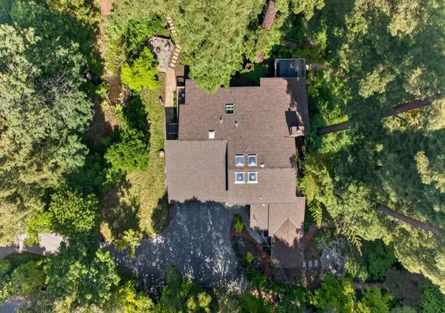 Homes for sale in Santa Cruz, CA | 450 Vine Hill Rd, Santa Cruz, CA 95065 | MLS# ML82046835