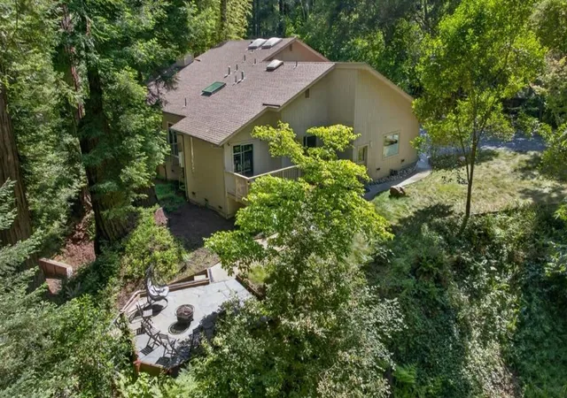 Homes for sale in Santa Cruz, CA | 450 Vine Hill Rd, Santa Cruz, CA 95065 | MLS# ML82046835