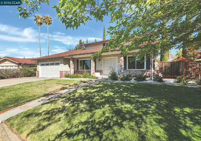 Photo 2 of Single family home for sale at 1533 Longford Ct, Walnut Creek, CA 94598 | MLS# 41134628 | Listing updated on 2026-10-06