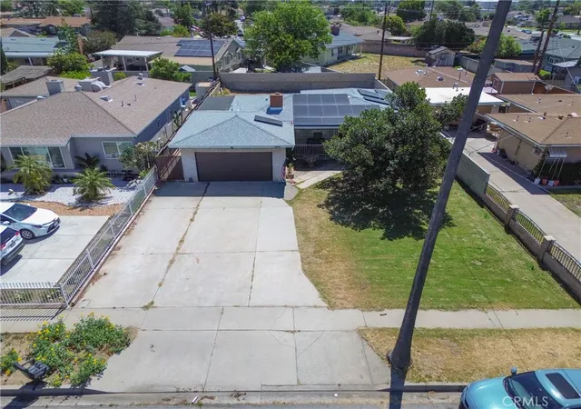 27th image of 9661 Tamarind Ave, Fontana, CA 92335 | MLS# HD26103915