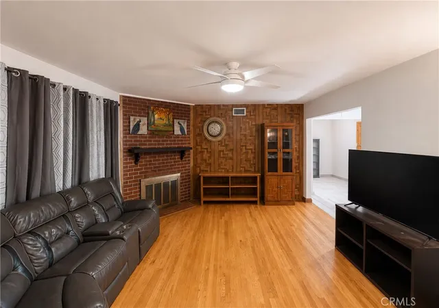 5th image of 9661 Tamarind Ave, Fontana, CA 92335 | MLS# HD26103915