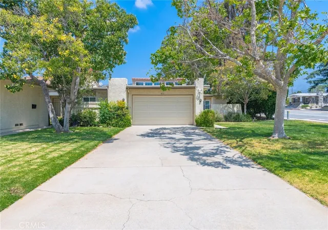 Homes for sale in Claremont, CA | 411 Champlain Dr, Claremont, CA 91711 | MLS# OC26104564