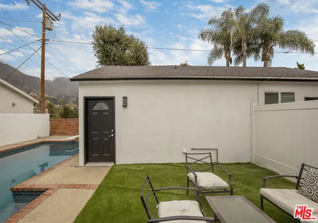 Homes for sale in Altadena, CA | 1696 N Altadena Dr, Altadena, CA 91001 | MLS# 26834043