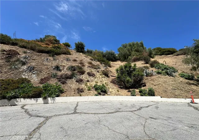 Photo 4 of Land for sale at 0 Loma Vista St, Glendale, CA 91208 | MLS# GD26104964 | Listing updated on 2026-08-05