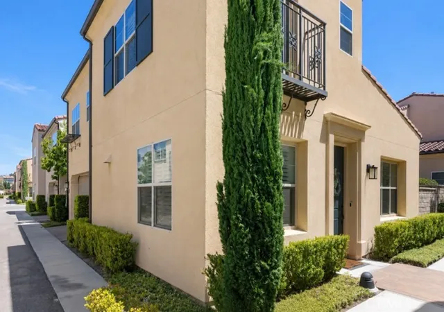 Homes for sale in Santa Clarita, CA | 21730 Bene, Santa Clarita, CA 91350 | MLS# SR26105074