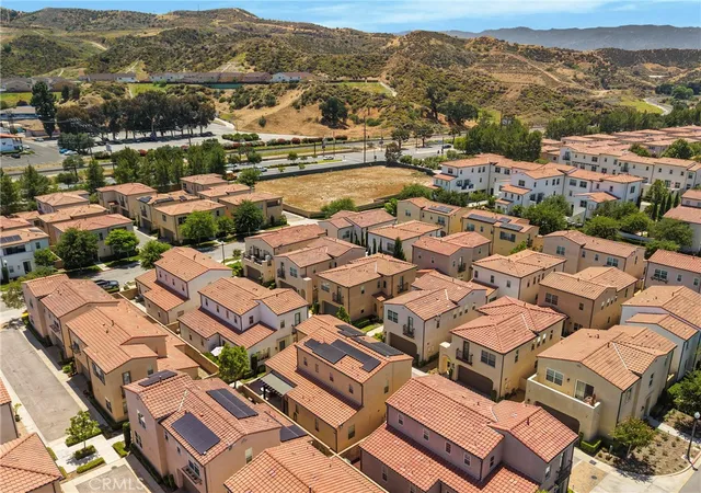 Homes for sale in Santa Clarita, CA | 21730 Bene, Santa Clarita, CA 91350 | MLS# SR26105074