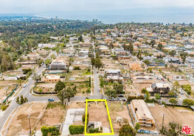 Photo 2 of Land for sale at 14619 Bestor Blvd, Pacific Palisades, CA 90272 | MLS# 26834075 | Listing updated on 2026-05-22