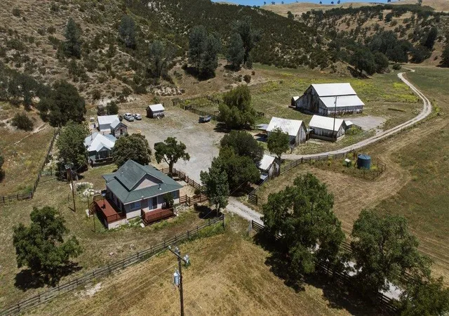 1st image of 31341 Airline Hwy, Paicines, CA 95043 | MLS# ML82047192