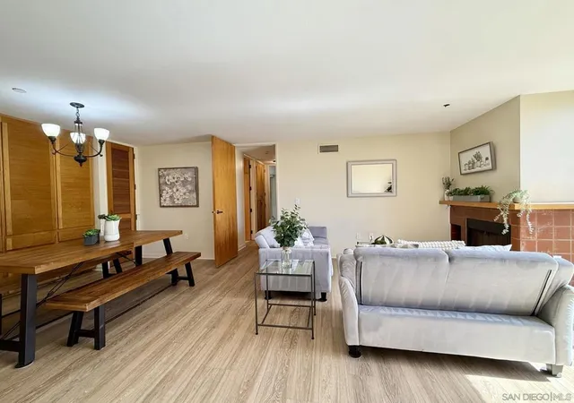 3rd image of 4082 Albatross St #7, San Diego, CA 92103 | MLS# 260011665SD