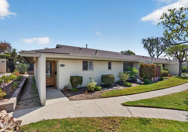 Homes for sale in Camarillo, CA | 2273 Camilar Dr, Camarillo, CA 93010 | MLS# V1-36420