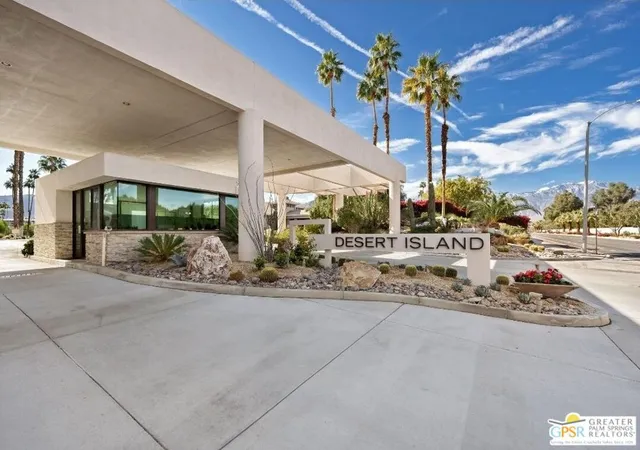 Homes for sale in Rancho Mirage, CA | 899 Island Dr #403, Rancho Mirage, CA 92270 | MLS# 26833455PS