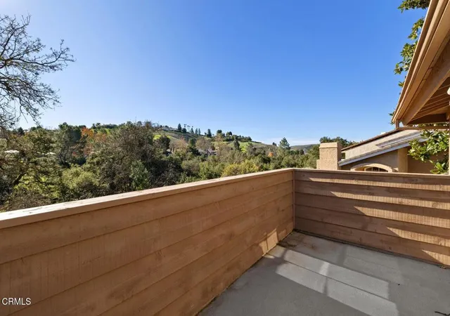 3rd image of 4590 Tam O Shanter Dr, Westlake Village, CA 91362 | MLS# V1-36421