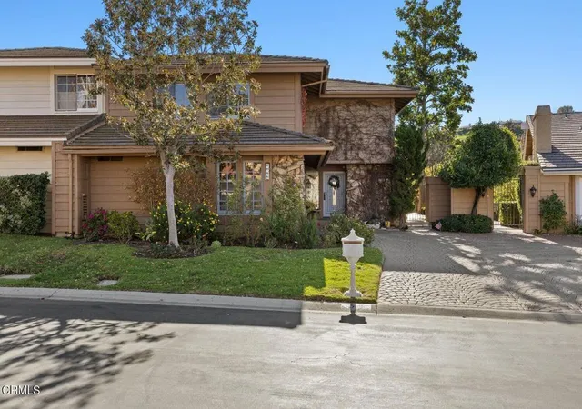 4th image of 4590 Tam O Shanter Dr, Westlake Village, CA 91362 | MLS# V1-36421