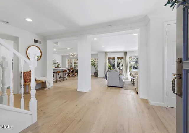 5th image of 4590 Tam O Shanter Dr, Westlake Village, CA 91362 | MLS# V1-36421