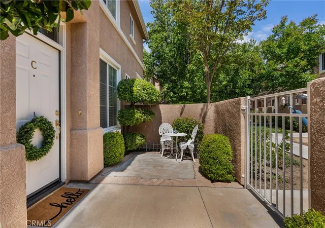 3rd image of 25554 Schubert #C, Stevenson Ranch, CA 91381 | MLS# SR26102632