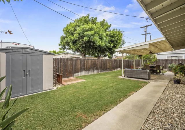 3rd image of 672 Brockwood Dr, El Cajon, CA 92021 | MLS# 260011687SD