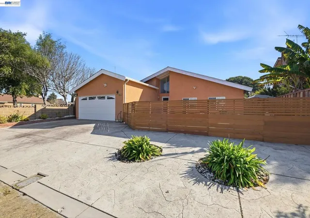 3rd image of 4600 Delores Dr, Union City, CA 94587 | MLS# 41134702