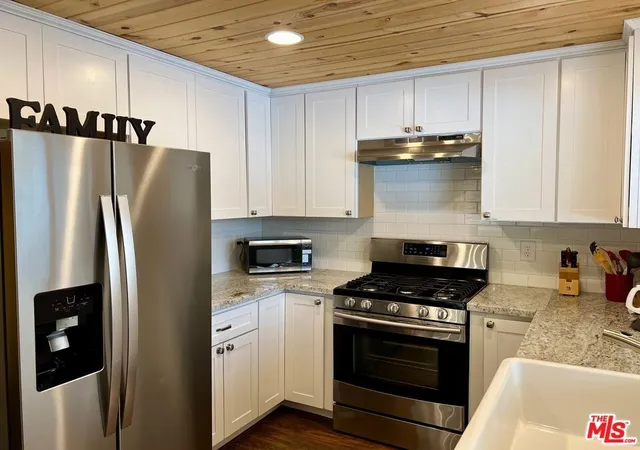 Photo 4 of Single family home for sale at 39990 Trl Of The Whispering, Big Bear Lake, CA 92315 | MLS# 26834173 | Listing updated on 2026-05-26