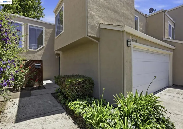 Homes for sale in Hayward, CA | 27720 Persimmon Dr, Hayward, CA 94544 | MLS# 41134720