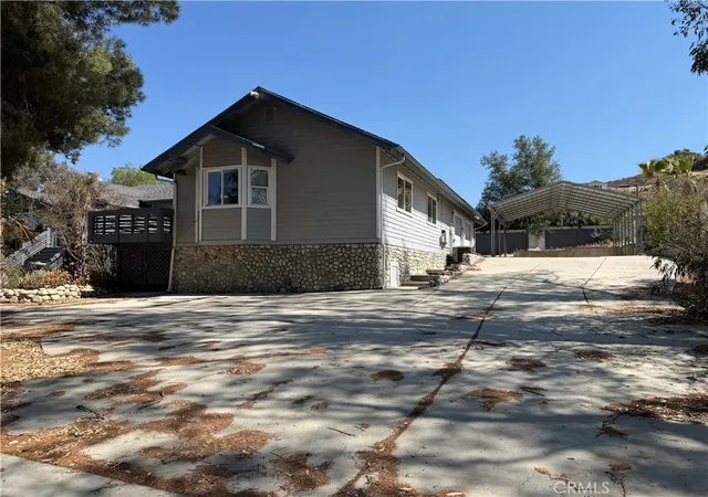 Photo 1 of Sale Pending at 41135 Gause, Hemet, CA 92544 | MLS# IG26105390 | Listing updated on 2026-09-17