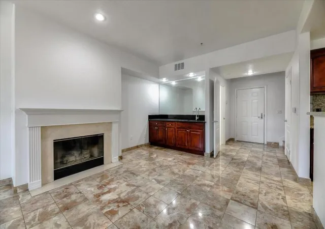 Photo 3 of Condo for sale at 147 S 4th Street, San Jose, CA 95112 | MLS# ML82047250 | Listing updated on 2026-10-12