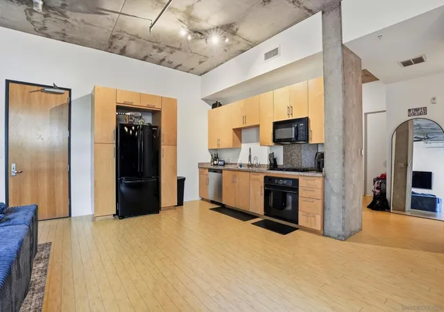 Photo 3 of Condo for sale at 1050 Island #210, San Diego, CA 92101 | MLS# 260011704SD | Listing updated on 2026-05-15