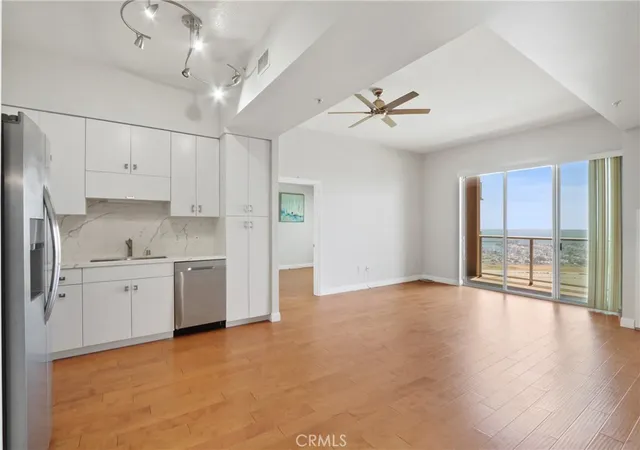 Homes for sale in Long Beach, CA | 488 E Ocean Blvd #1210, Long Beach, CA 90802 | MLS# DW26105408