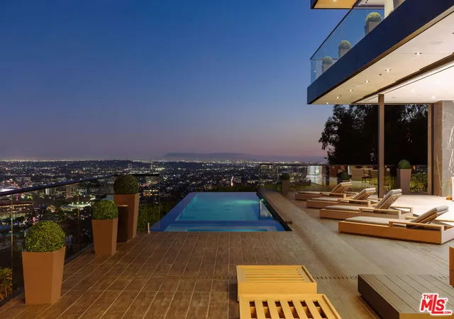 Photo 3 of Single family home for sale at 9199 Thrasher Ave, Los Angeles, CA 90069 | MLS# 26834263 | Listing updated on 2026-08-31