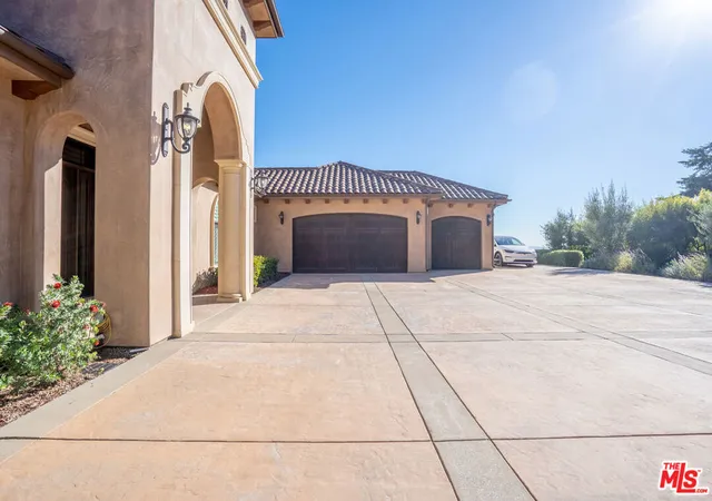 Homes for sale in Upland, CA | 2510 Belleview Rd, Upland, CA 91784 | MLS# 26834259