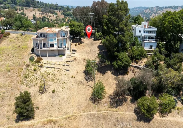 Photo 2 of Land for sale at 858 Avenue 37, Los Angeles, CA 90065 | MLS# GD26105441 | Listing updated on 2026-06-15