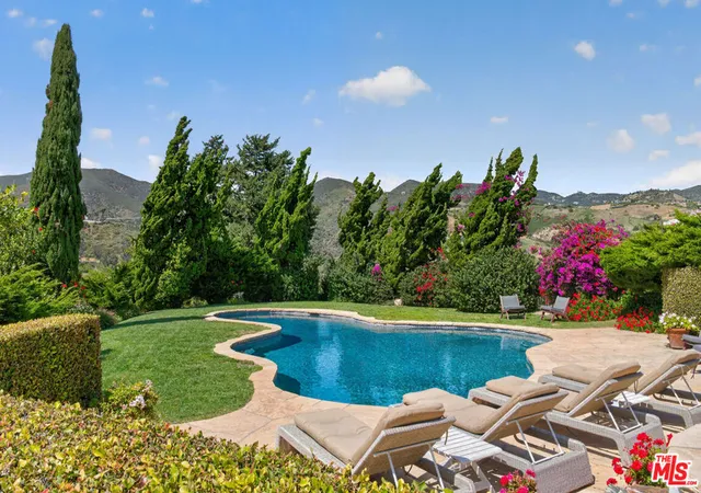 Homes for sale in Malibu, CA | 6201 Ramirez Mesa Dr, Malibu, CA 90265 | MLS# 26833753