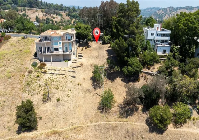 2nd image of 860 W Avenue 37, Mount Washington, CA 90065 | MLS# GD26105537