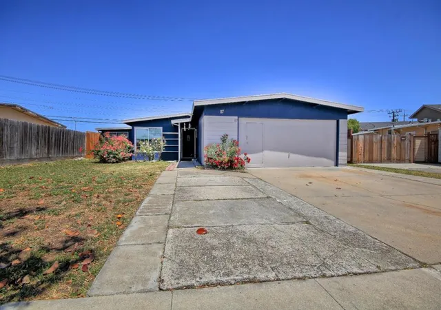 Homes for sale in Salinas, CA | 117 Magnolia Dr, Salinas, CA 93905 | MLS# ML82047291