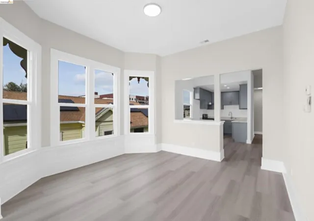2nd image of 4 36th St, Oakland, CA 94609 | MLS# 41134752