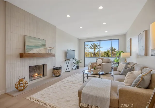 Homes for sale in Marina Del Rey, CA | 4600 Via Dolce #206, Marina Del Rey, CA 90292 | MLS# SR26105232