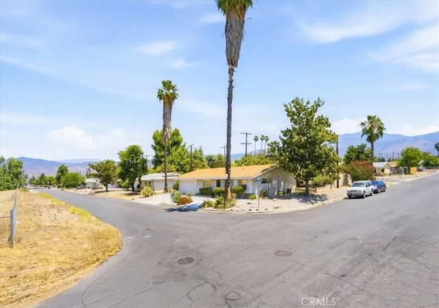 Homes for sale in Hemet, CA | 26124 New Chicago, Hemet, CA 92544 | MLS# IV26104157