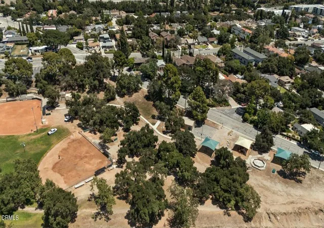 Homes for sale in La Crescenta, CA | 3359 Mills Ave, La Crescenta, CA 91214 | MLS# P1-27162