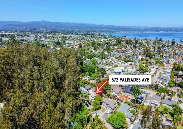 Homes for sale in Santa Cruz, CA | 572 Palisades, Santa Cruz, CA 95062 | MLS# ML82047324