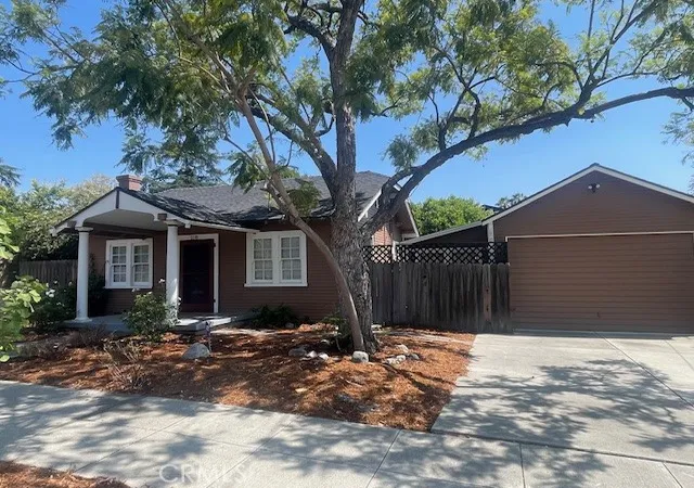 Photo 1 of Single family home for sale at 218 West 12th, Claremont, CA 91711 | MLS# CV26105328 | Listing updated on 2026-10-04