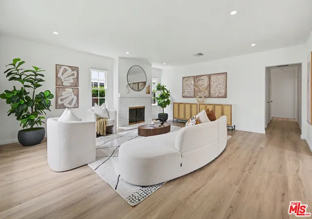 2nd image of 5119 Enfield Ave, Encino, CA 91316 | MLS# 26834419