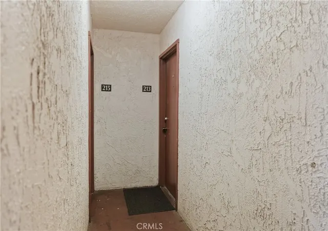 4th image of 801 S Lyon #A213, Santa Ana, CA 92705 | MLS# PW26105864