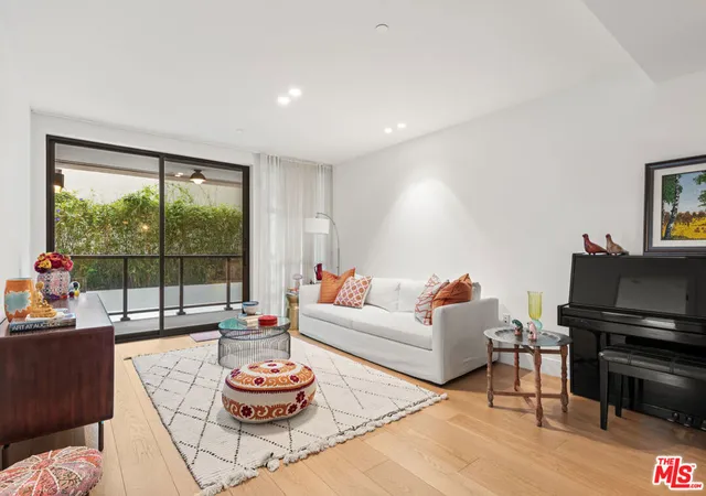 Homes for sale in Los Angeles, CA | 10777 Wilshire Blvd #201, Los Angeles, CA 90024 | MLS# 25629445