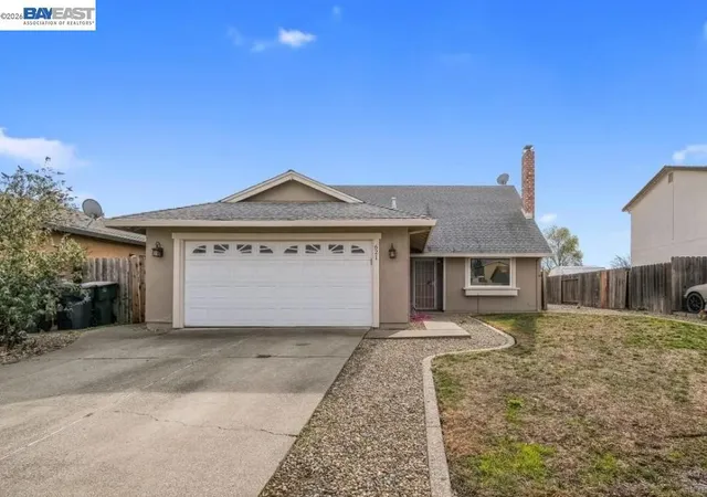 Homes for sale in Suisun City, CA | 621 Chyrl Way, Suisun City, CA 94585 | MLS# 41134828
