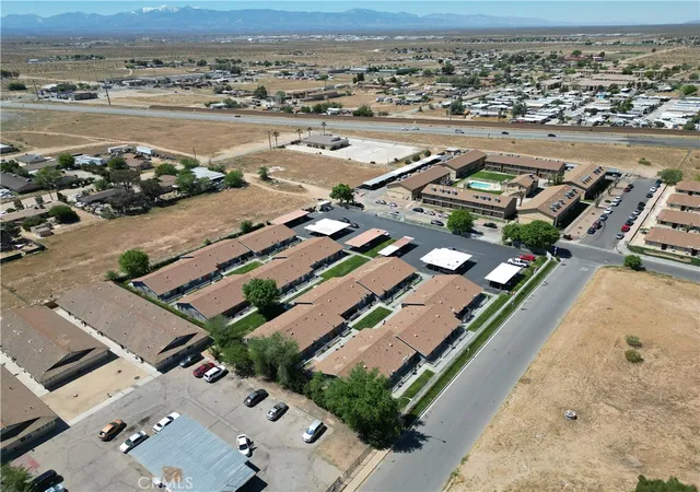 2nd image of 18335 Montezuma, Adelanto, CA 92301 | MLS# DW26105972