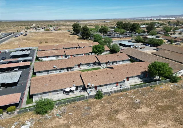 5th image of 18335 Montezuma, Adelanto, CA 92301 | MLS# DW26105972