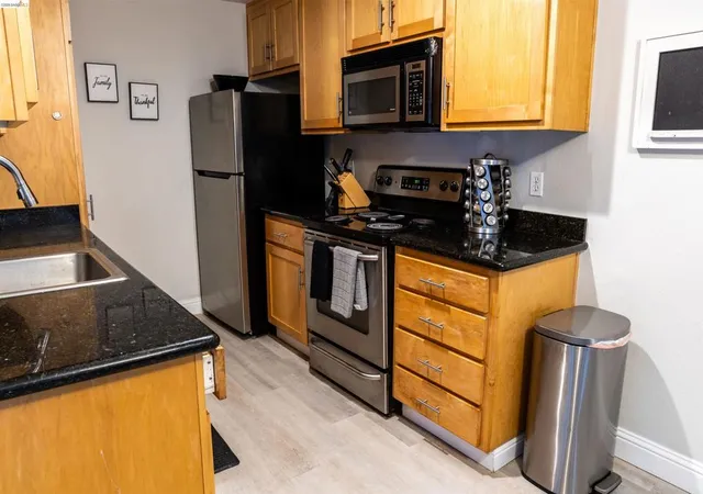 5th image of 900 Cambridge Dr #31, Benicia, CA 94510 | MLS# 41134838
