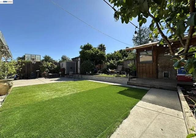 Photo 4 of Single family home for sale at 29 Delta Dr, Bay Point, CA 94565 | MLS# 41134843 | Listing updated on 2026-09-16