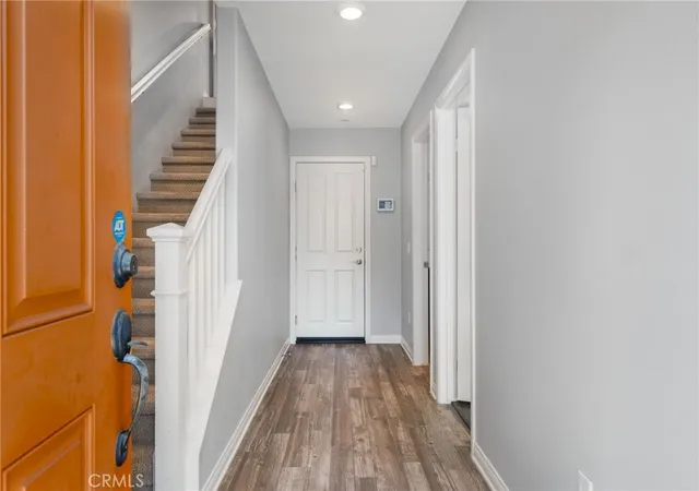 Listing Photo 5 - Condo for sale in building located at 14428 Papaya Ln, Gardena, CA 90247 - Unit #1