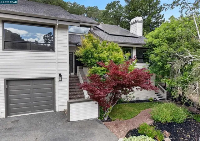 3rd image of 58 Saddle Rd, Walnut Creek, CA 94595 | MLS# 41134858